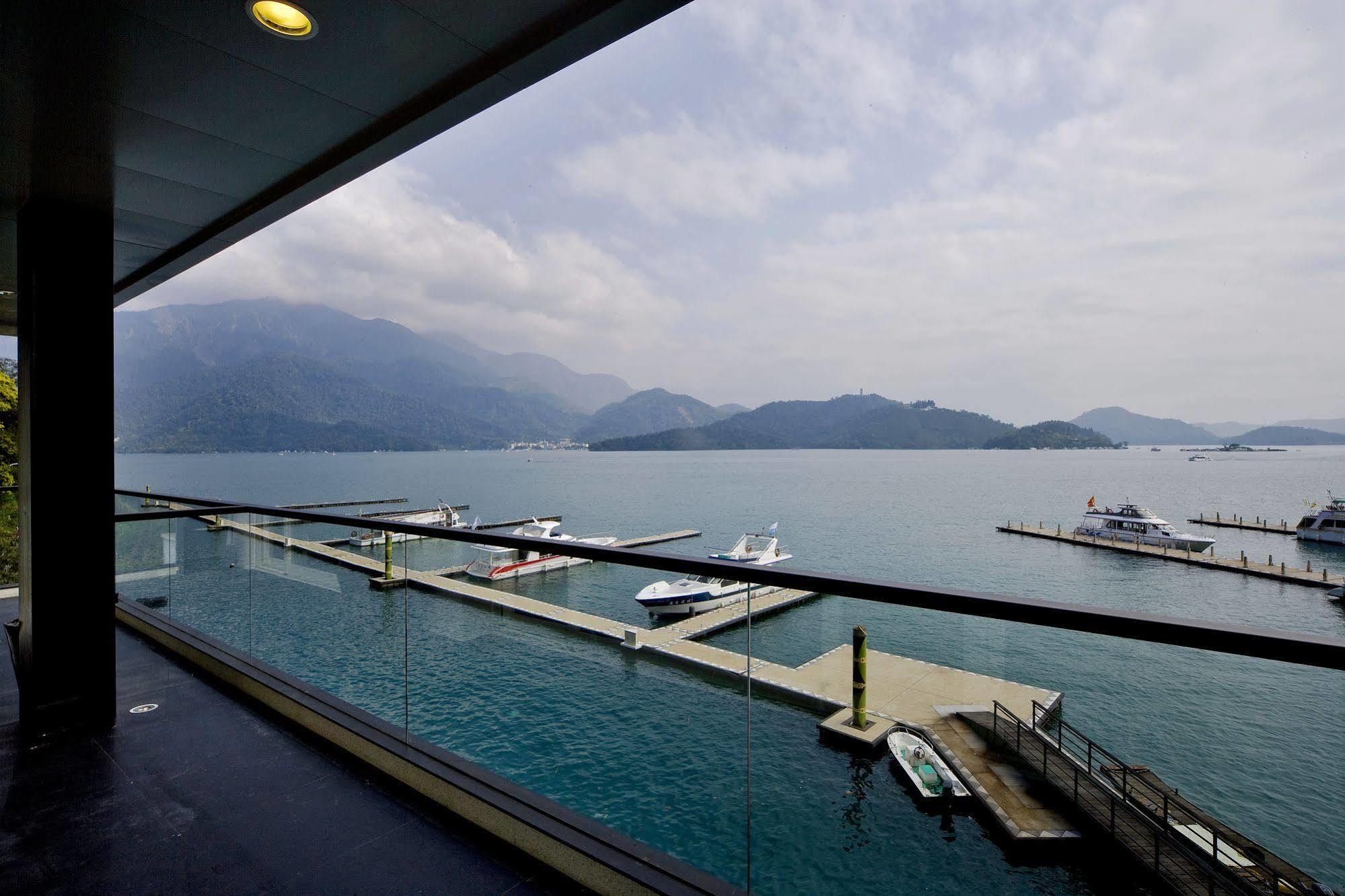 Spa Home Sun Moon Lake Luxury Lakeside Hotel Yuchi Esterno foto